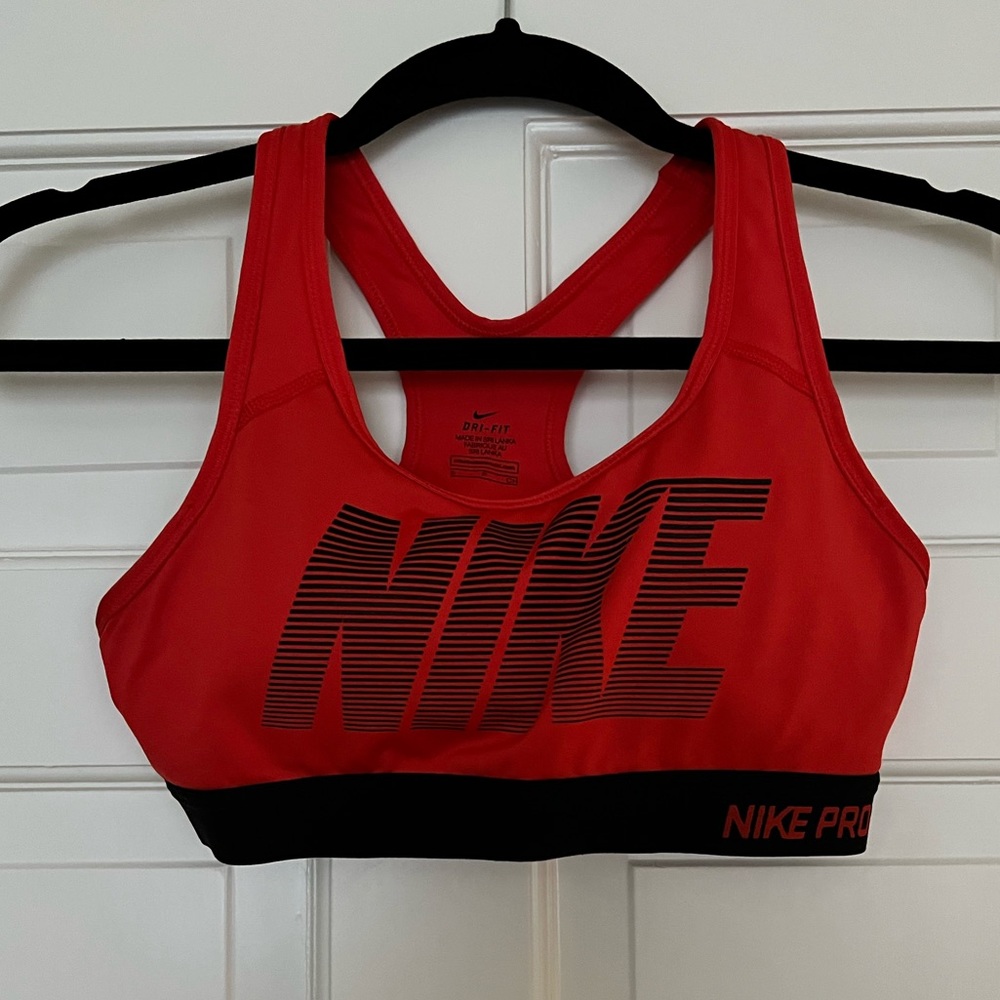 Nike Pro Sports Bra
